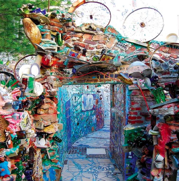 The mosaics of Isaiah Zagar