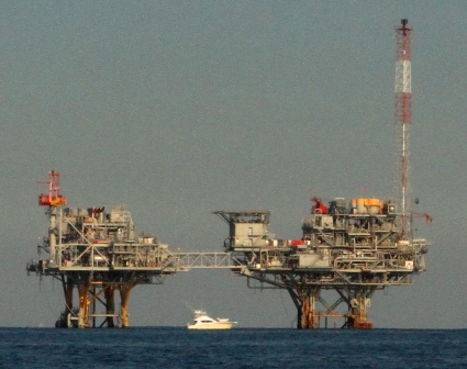 How oil’s benefits spill over to the fishing industry | Alice in Words